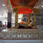 Artistic Fibreglass Golden Palki Sahib - Image 2